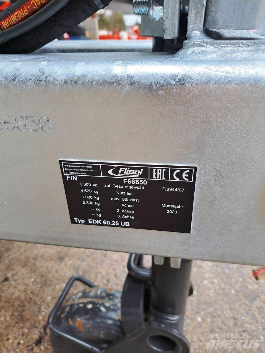 Fliegl EDK 60 Fox Tip Trailers