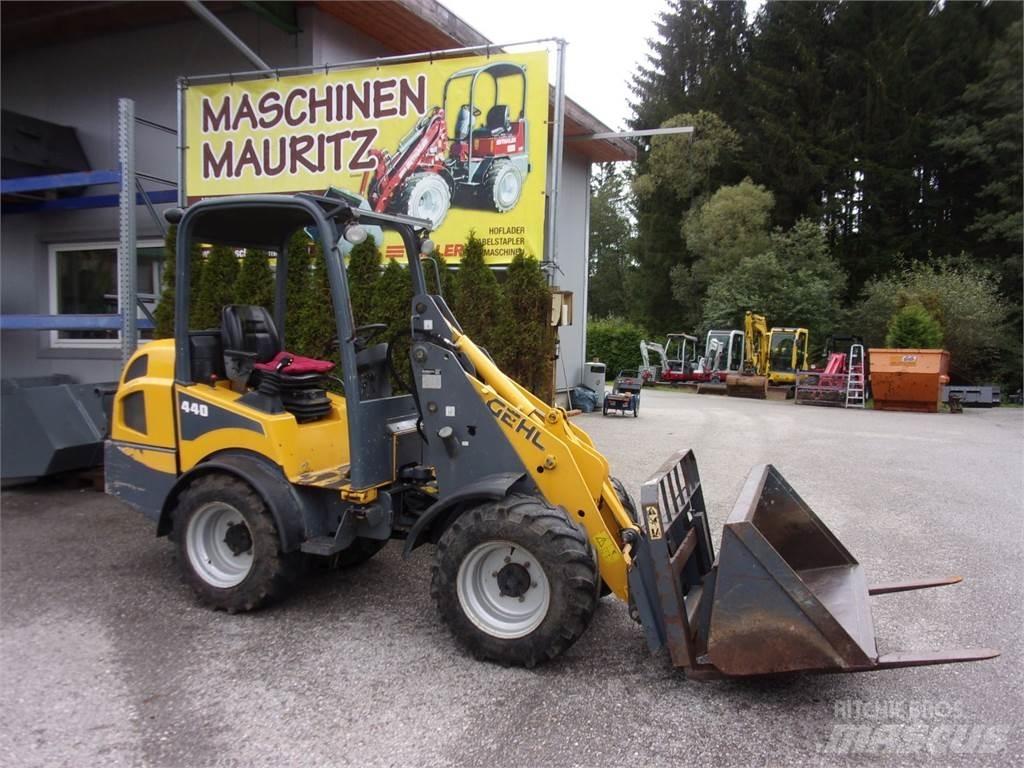 Gehl AL 440 Front Loaders