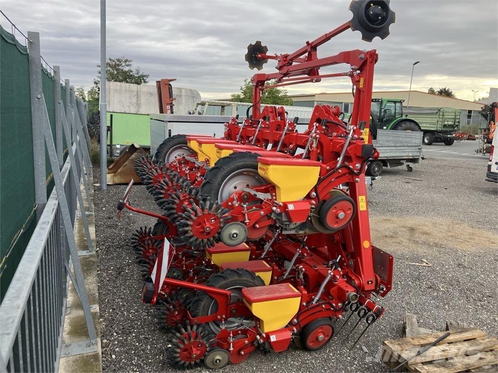 Grimme Matrix 1200 Planters