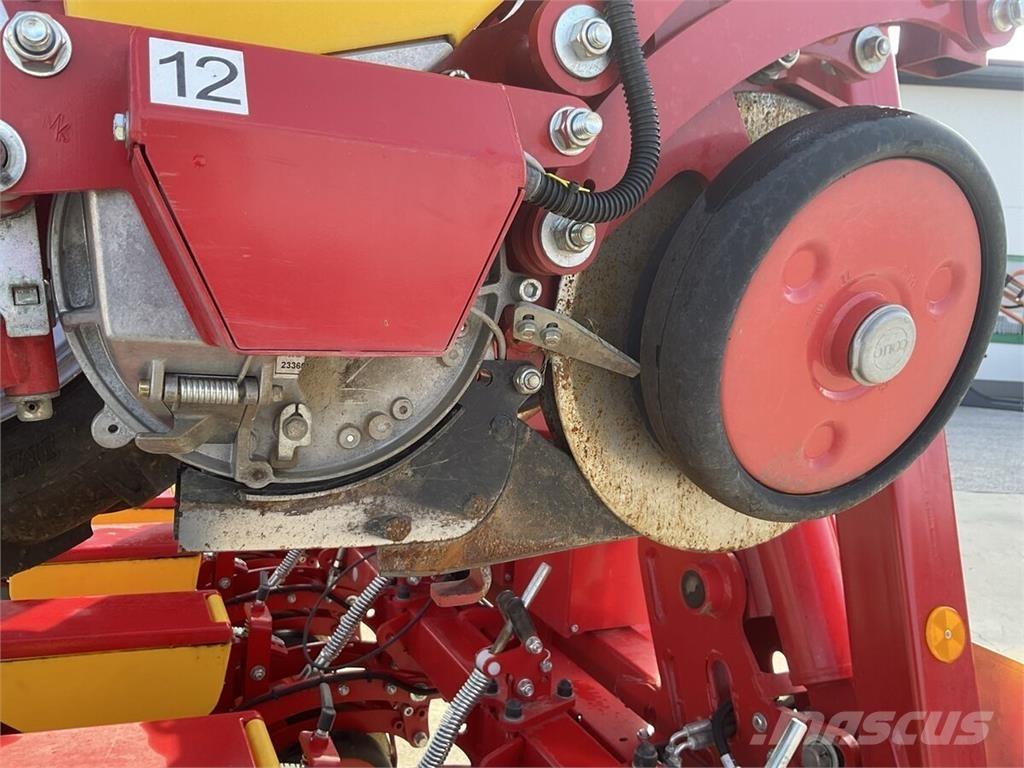 Grimme Matrix 1200 Planters