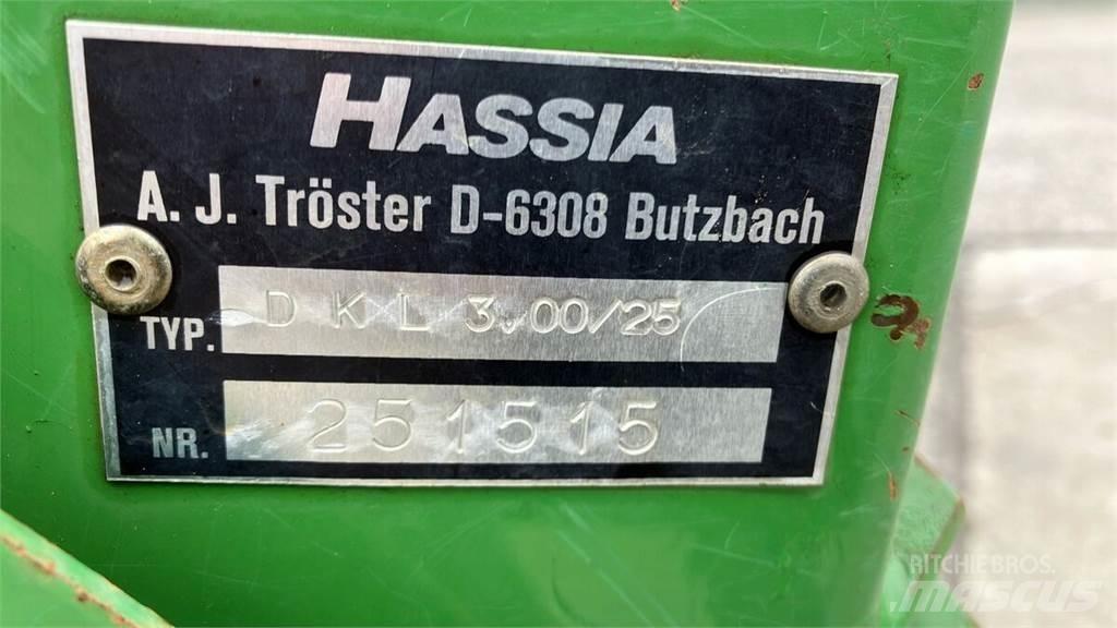 Hassia DKL 3.00/25 Farm Drills