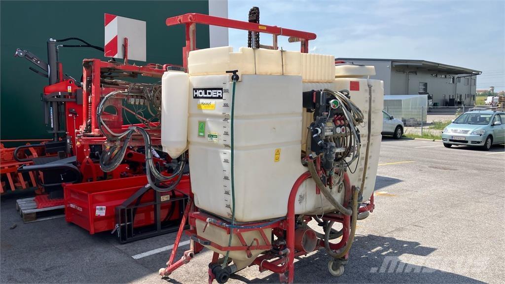 Holder IS 1000 Trailed sprayers
