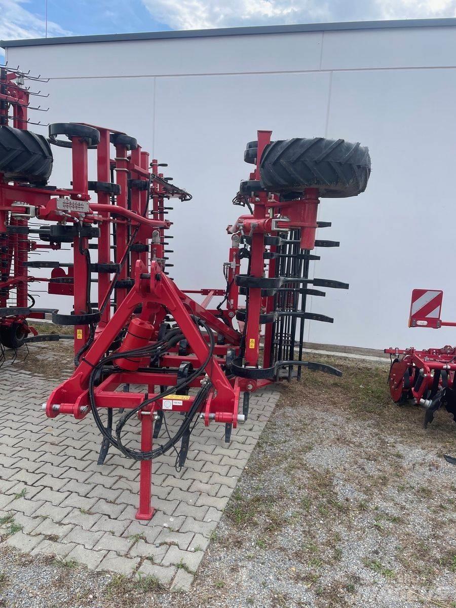Horsch Finer 5SL Cultivators
