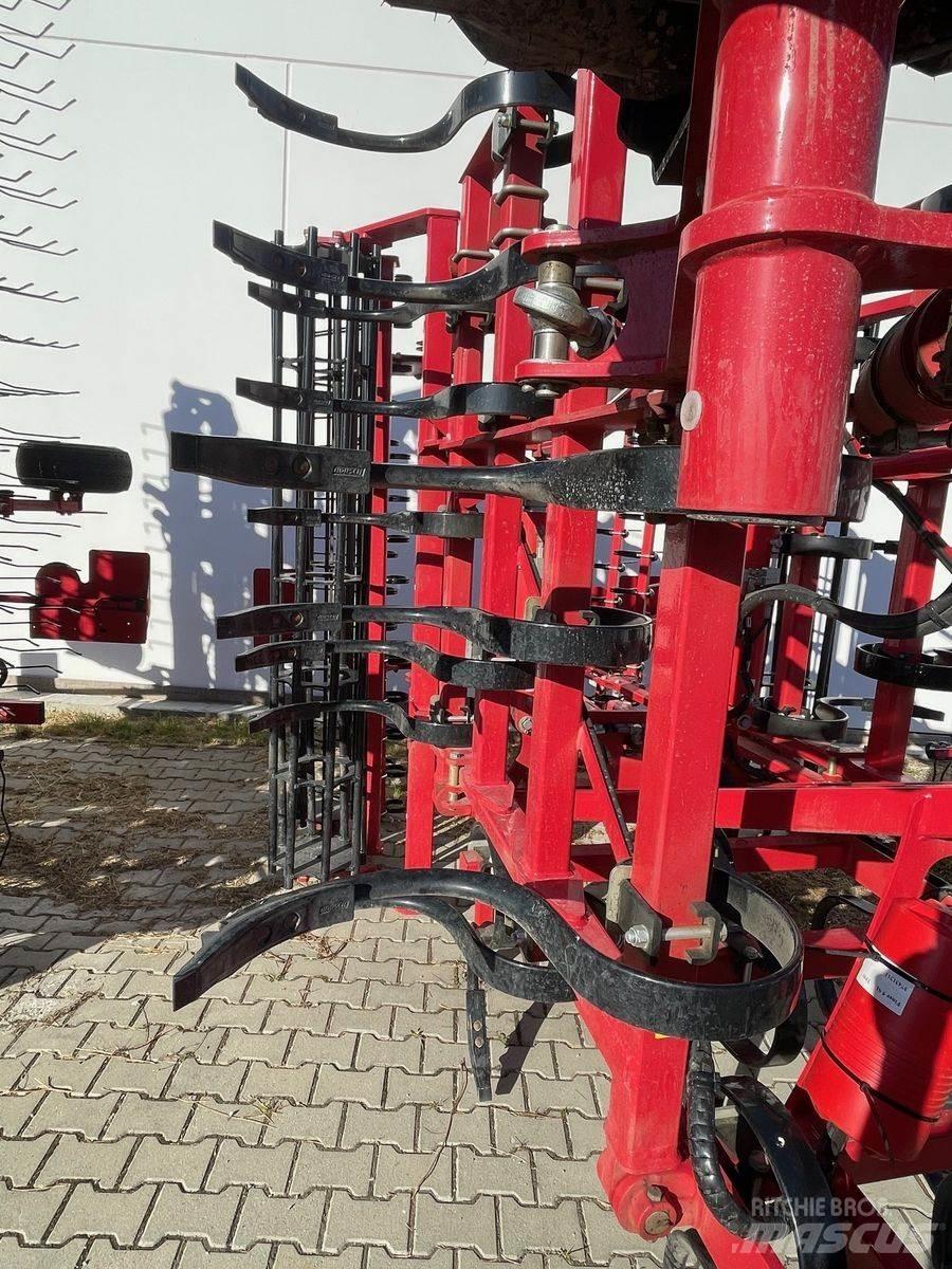 Horsch Finer 5SL Cultivators