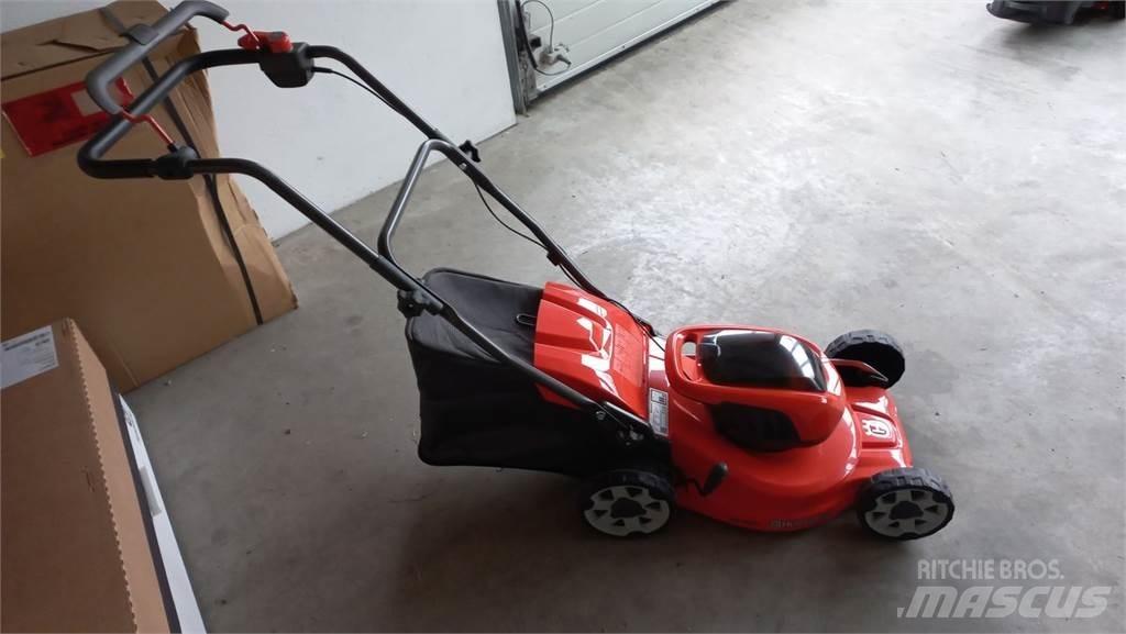 Husqvarna LC 137i Riding mowers