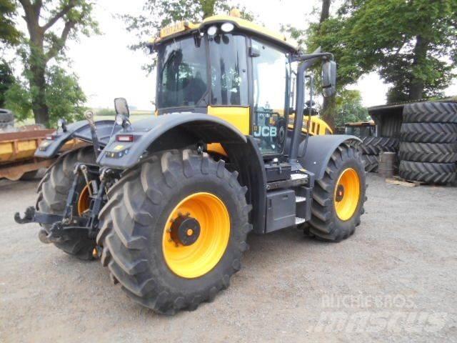 JCB 4220 Tractors