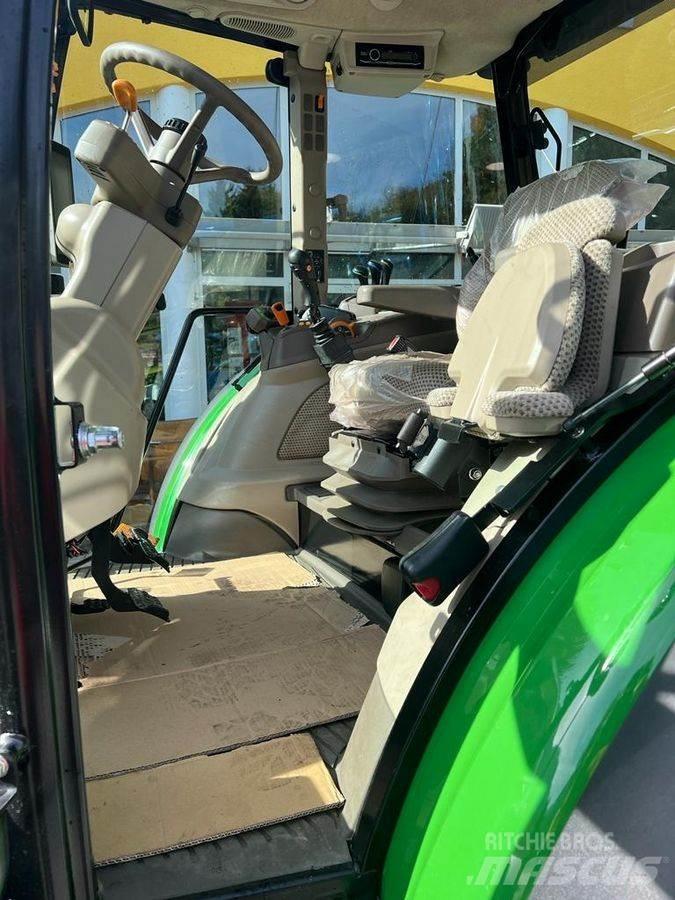John Deere 5090 R Tractors