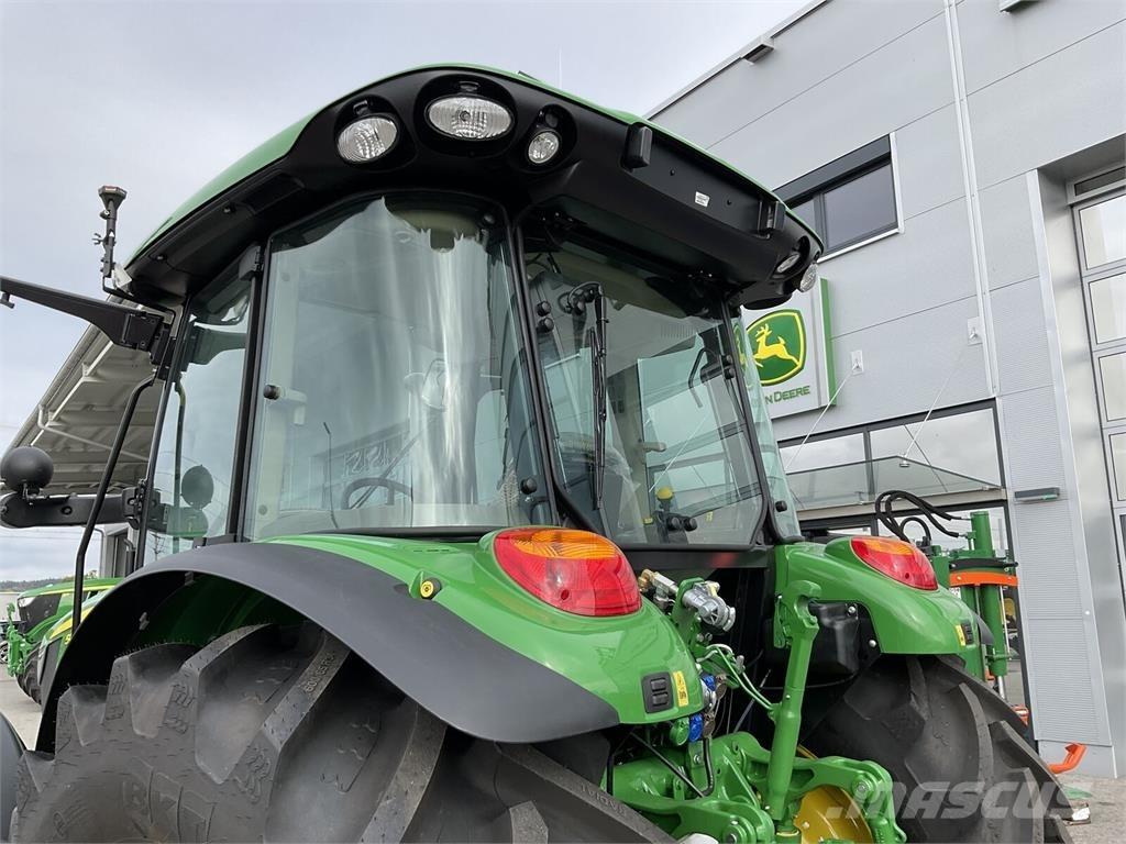 John Deere 5095M Tractors