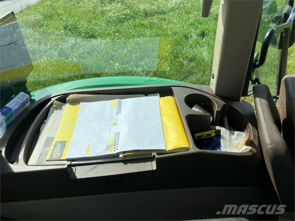 John Deere 5820 Tractors