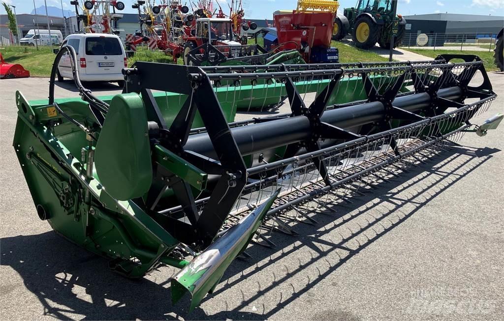 John Deere 620R Combine Attachments