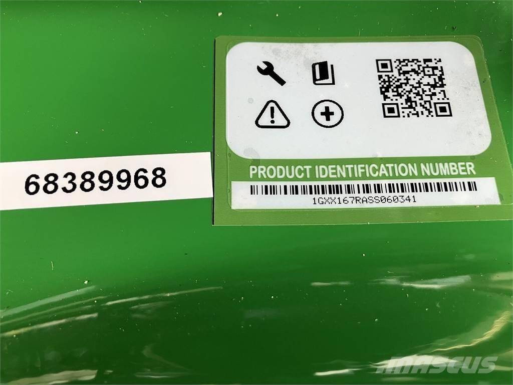 John Deere X 167R Groundcare - Others