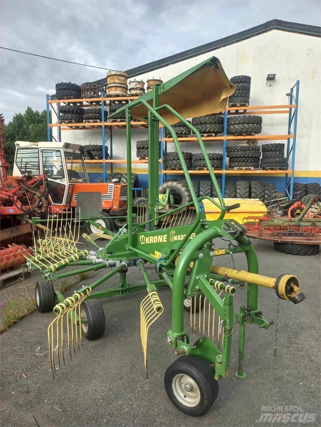 Krone S 42 Swathers/ Windrowers