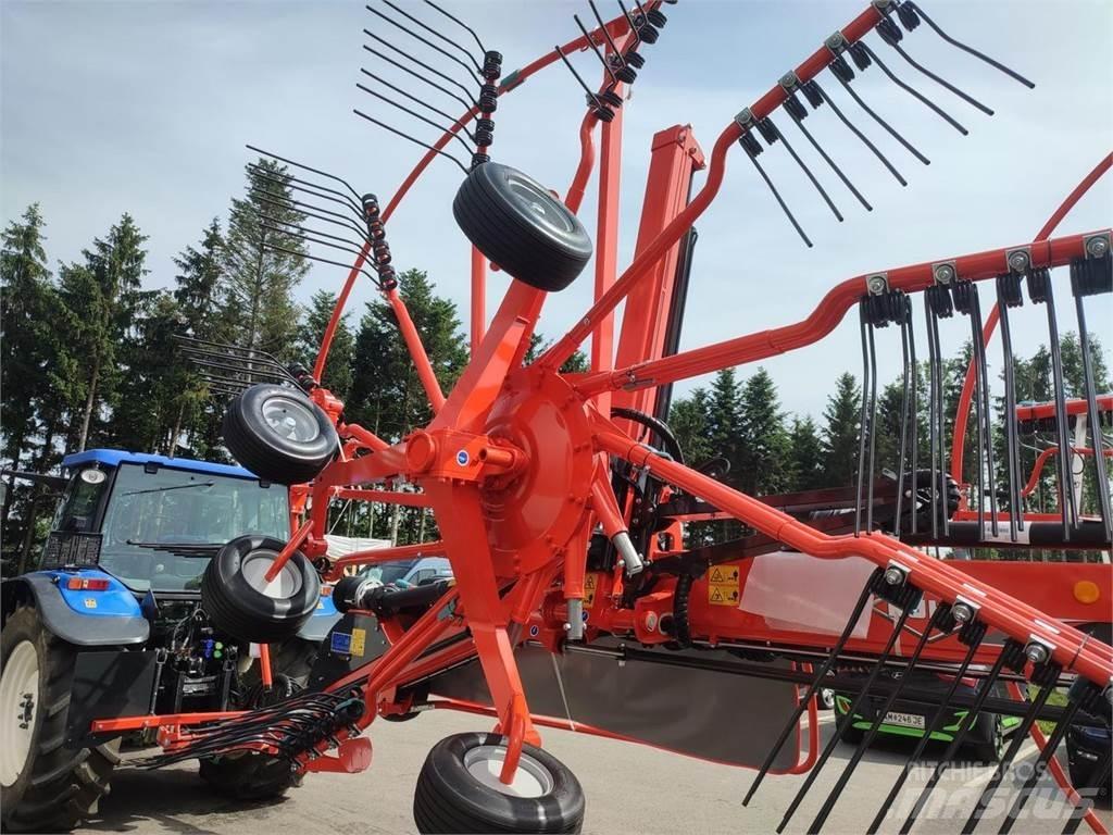 Kuhn GA8030 Swathers/ Windrowers