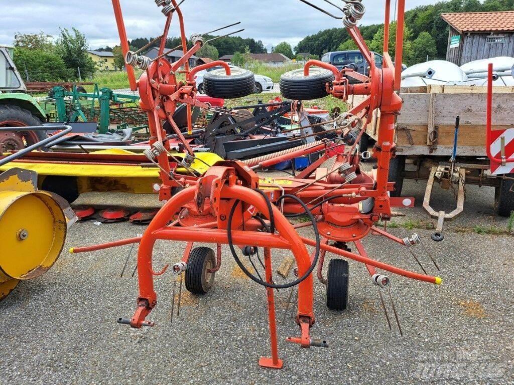 Kuhn GF 4201 HM Rakes and tedders