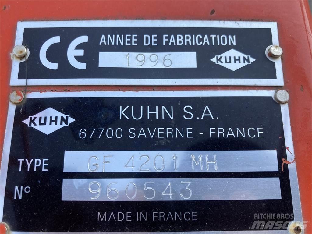 Kuhn GF 4201 HM Rakes and tedders