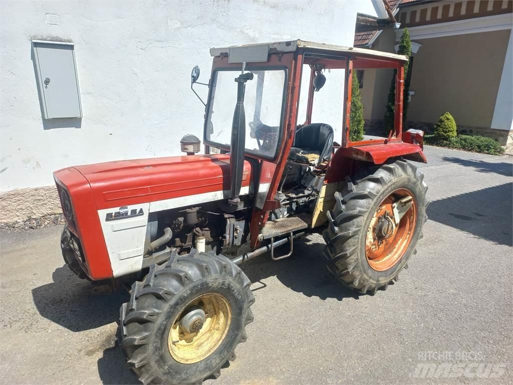 Lindner 520 SA Tractors