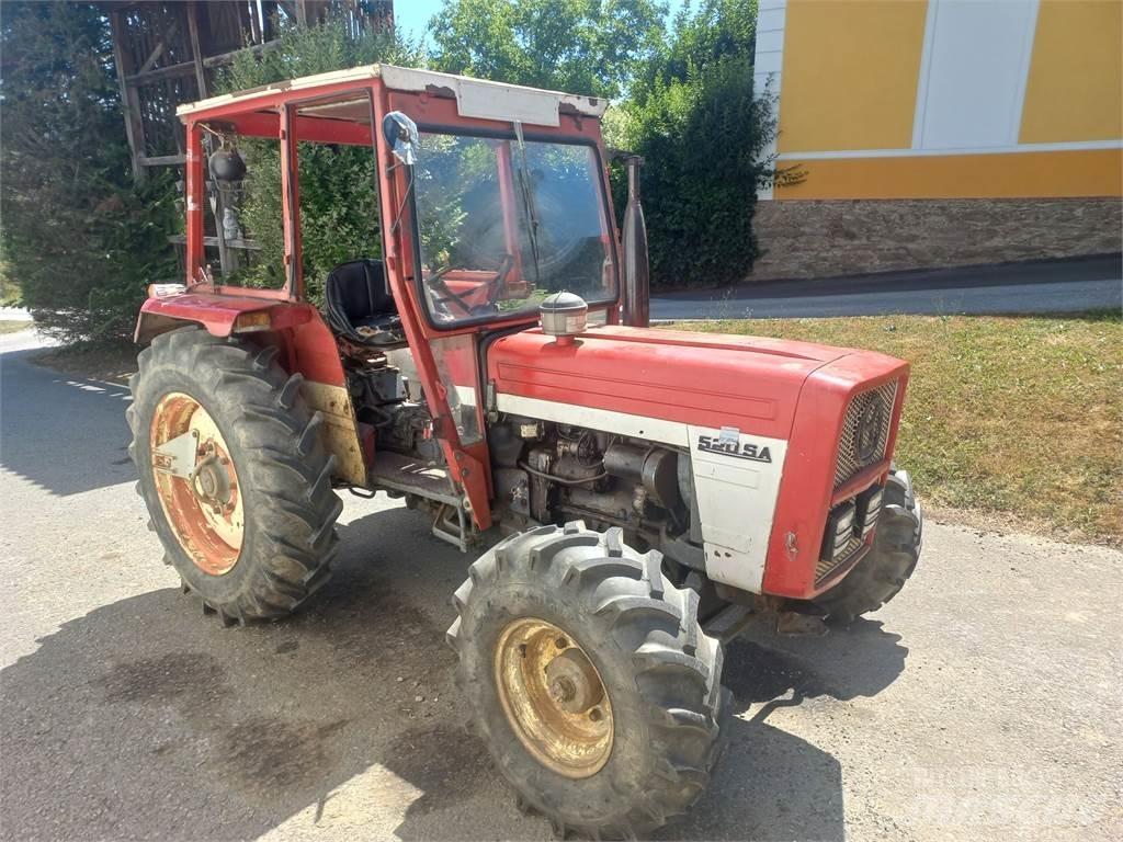 Lindner 520 SA Tractors