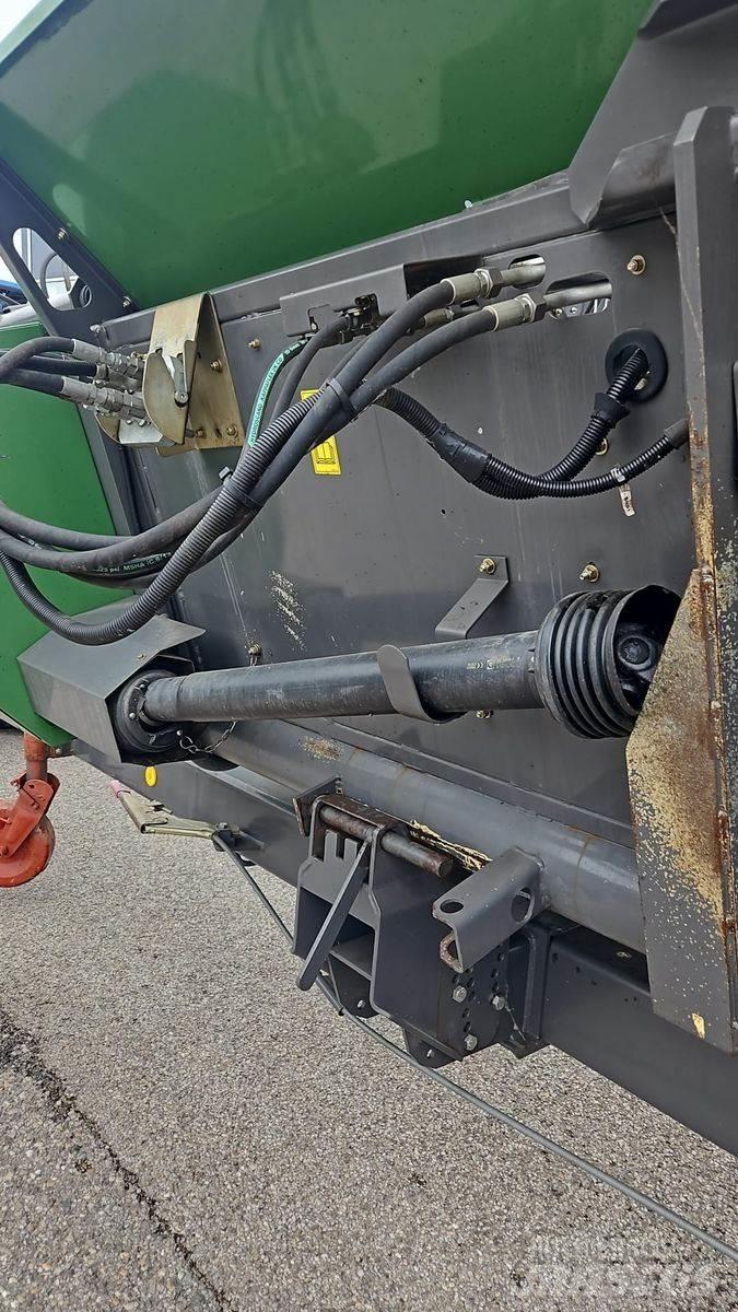 Massey Ferguson 550 Combine Attachments