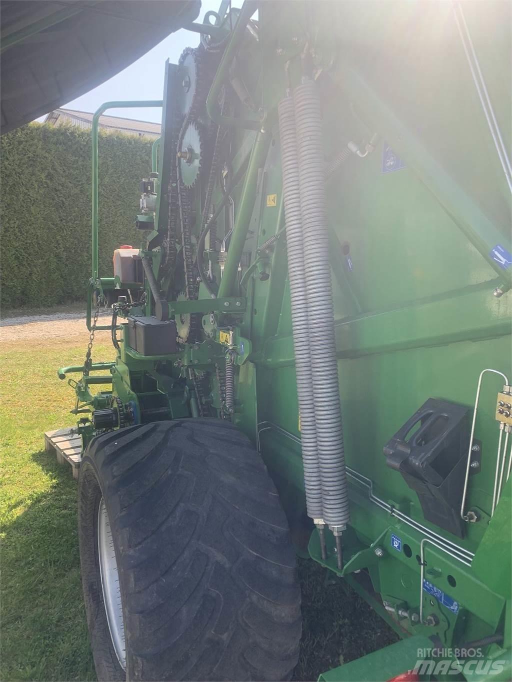 McHale V6750 Round Balers