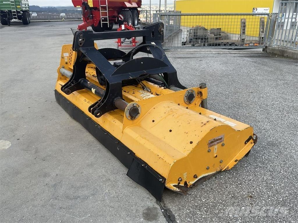 Müthing MU pro 300 Pasture Mowers And Toppers