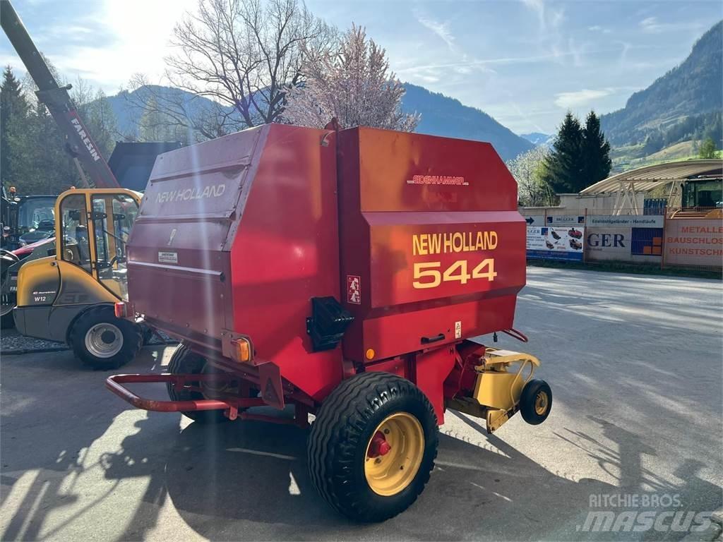 New Holland 544 Round Balers