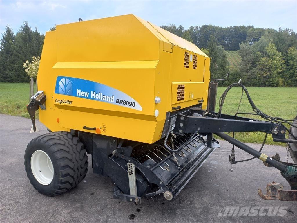 New Holland BR 6090 Round Balers