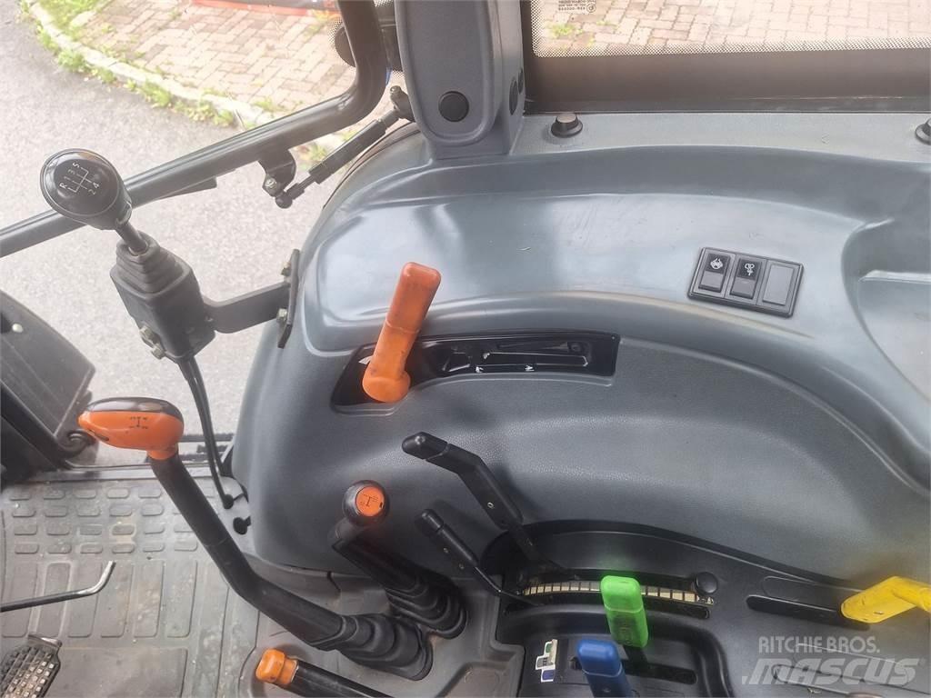New Holland TL 70 Tractors