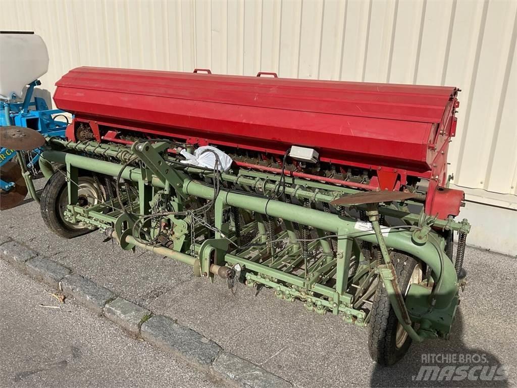 Nodet BS V6 3 m Farm Drills