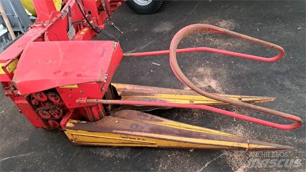 Pöttinger MEX GT Forage Harvester