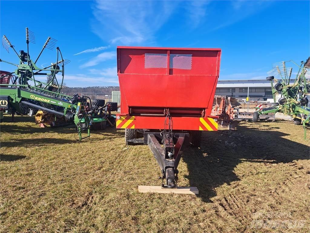  RUR Agrostroj 8 to Manure spreaders