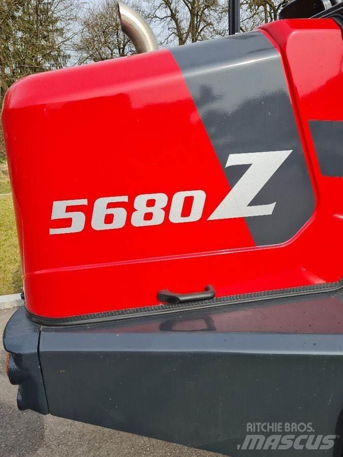 Schäffer 5680Z Front Loaders