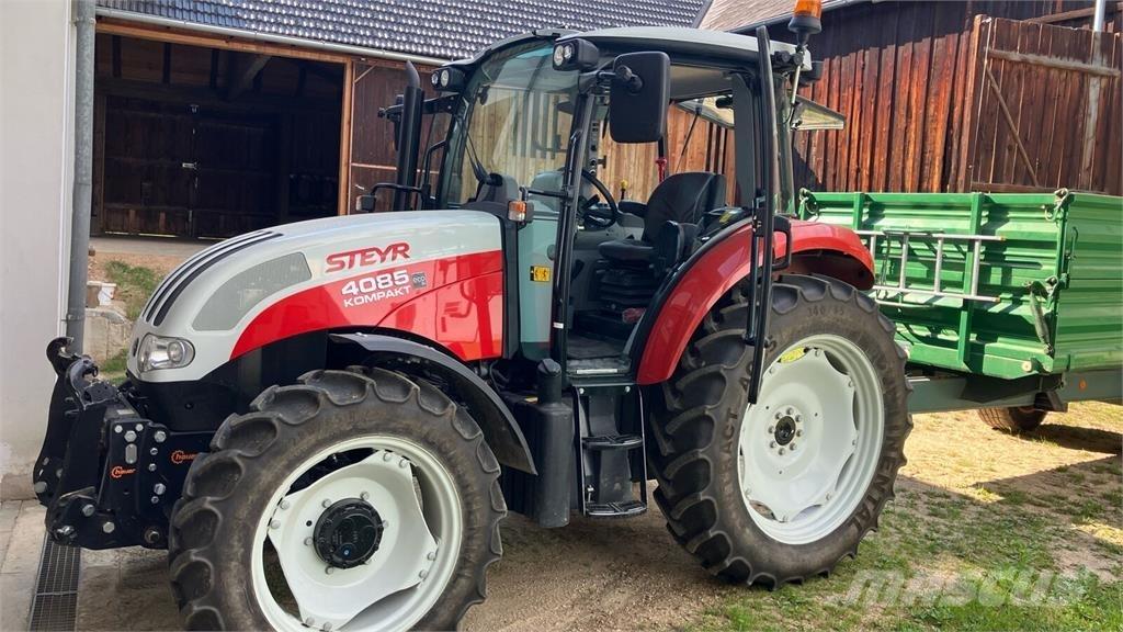 Steyr 4085 Kompakt Tractors