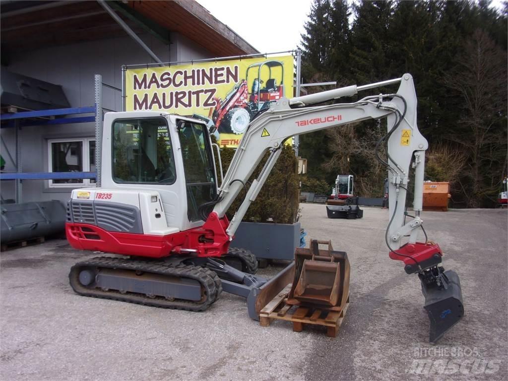 Takeuchi TB 235 Mini Excavators <7t (Mini Diggers)