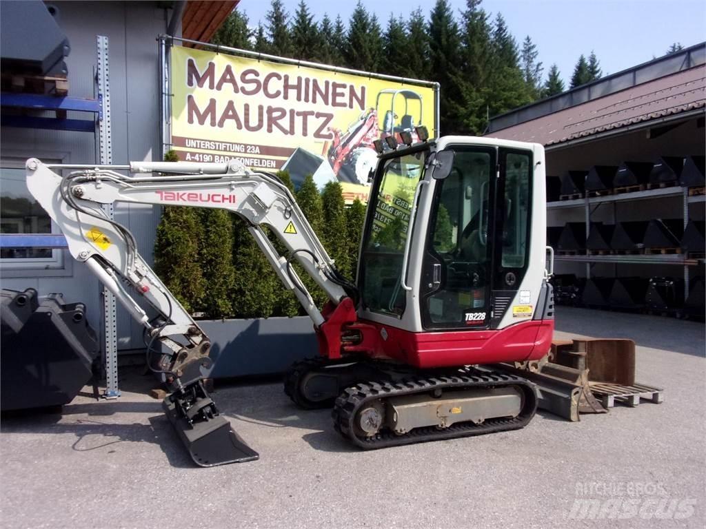 Takeuchi TB228 Mini Excavators <7t (Mini Diggers)