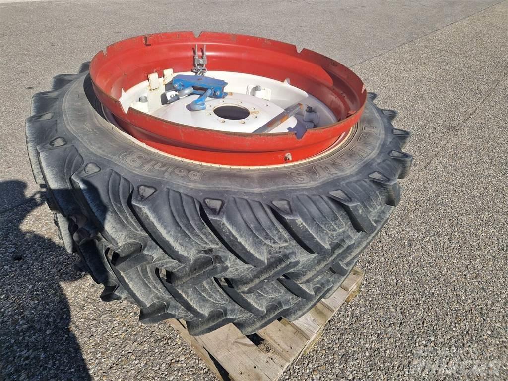 Taurus 12.4 R36 Tires, wheels and rims