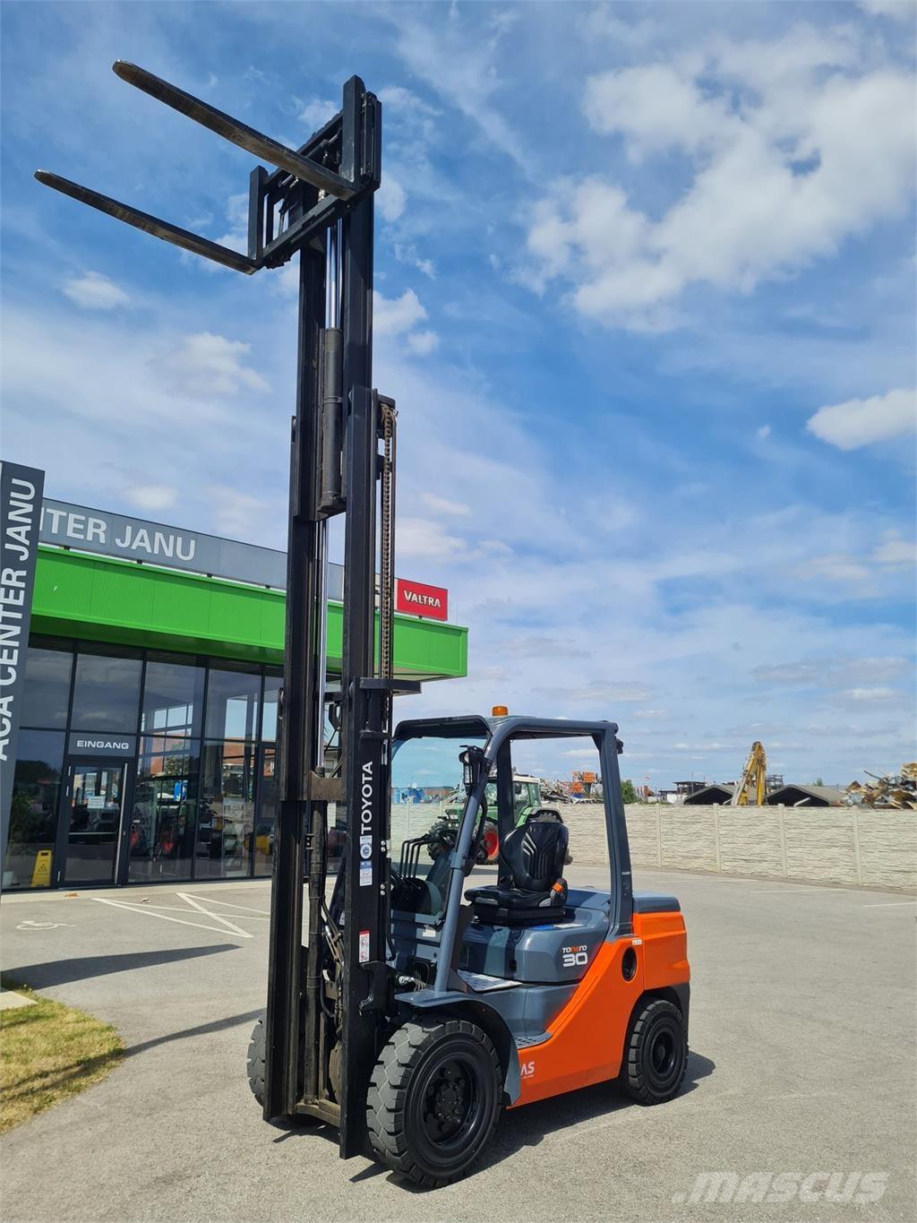 Toyota 52-8FDF30 Misc Forklifts