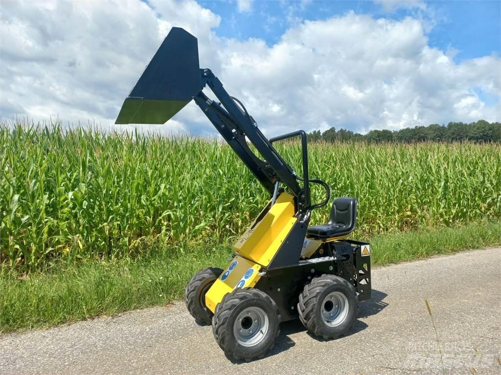  Tur Poland N520 Front Loaders