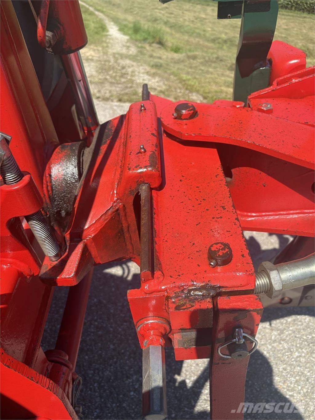 Vogel & Noot MSN 1000 Plows
