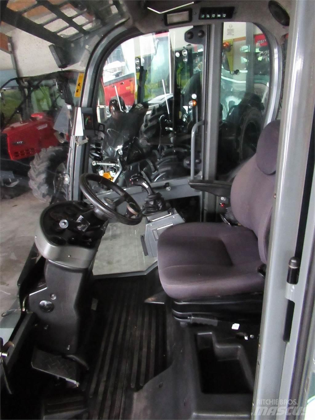 Weidemann 3070 CX60 Front Loaders