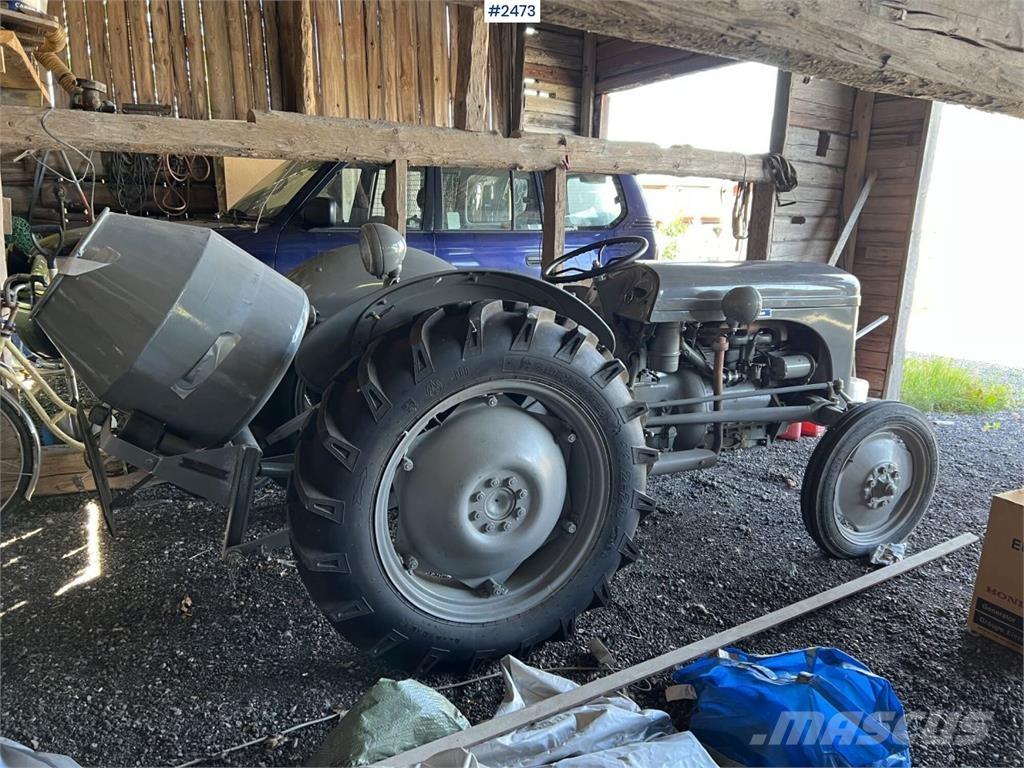 Ferguson TED 20 Tractors