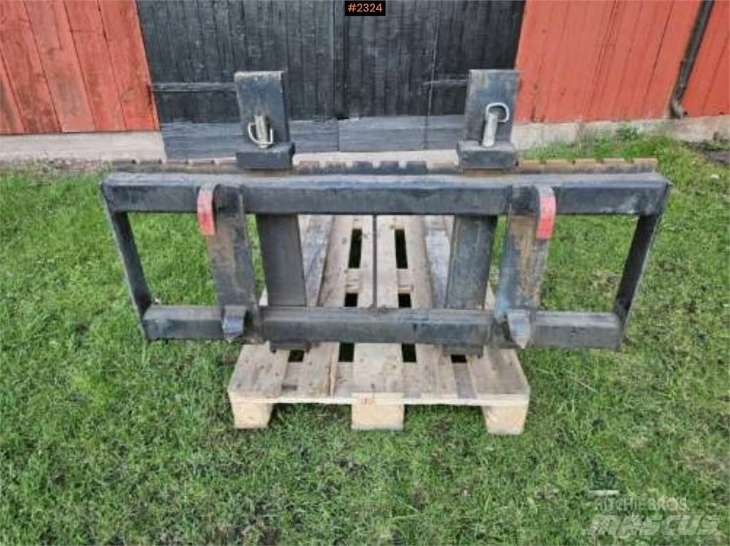  Unknown unknown Farm Equipment - Others