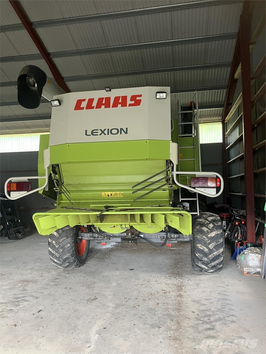 Claas 450 Combine Harvesters