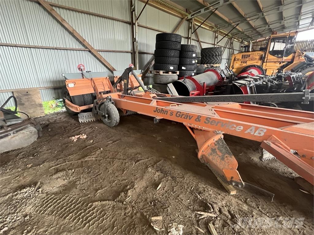 FMG TLN370 Farm Equipment - Others