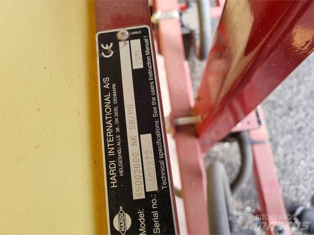 Hardi 800 Trailed sprayers