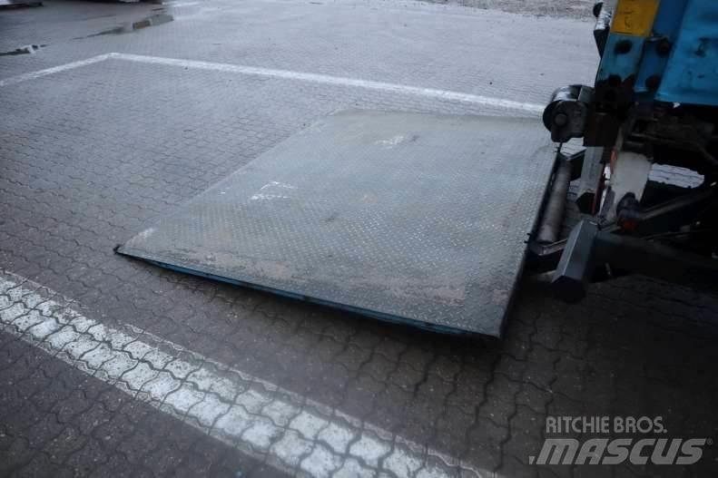 Kel-Berg 34 pl. City Trailers