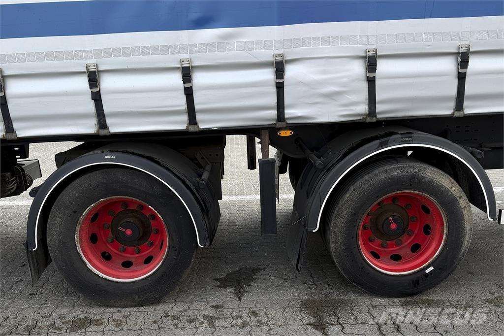 Kel-Berg 34 pl. City Trailers