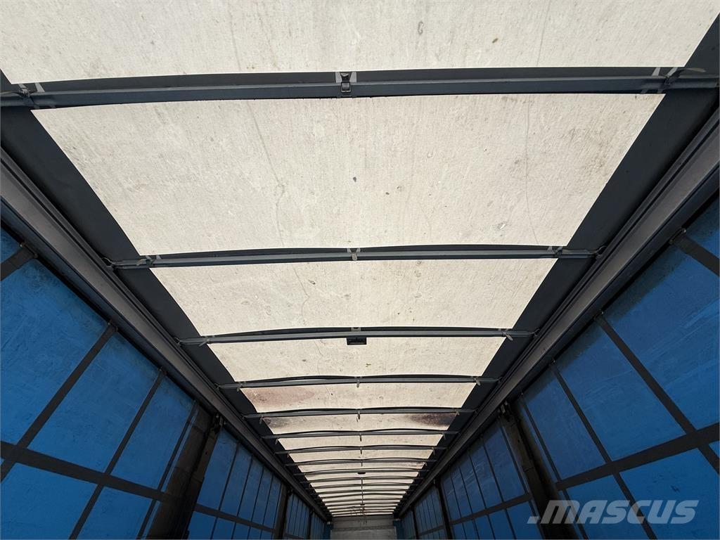Kel-Berg 34 pl. City Trailers
