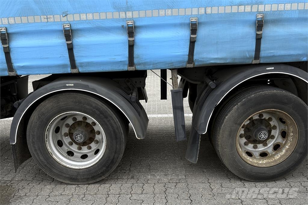 Kel-Berg 34 pl. City Trailers