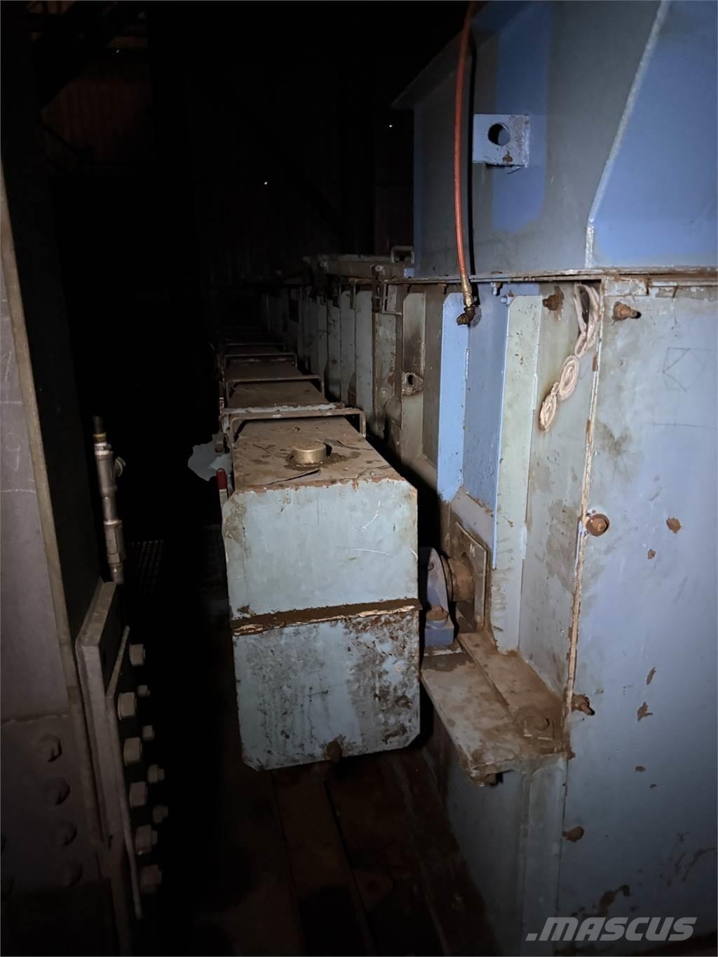  ACROWOOD Washing Equipment