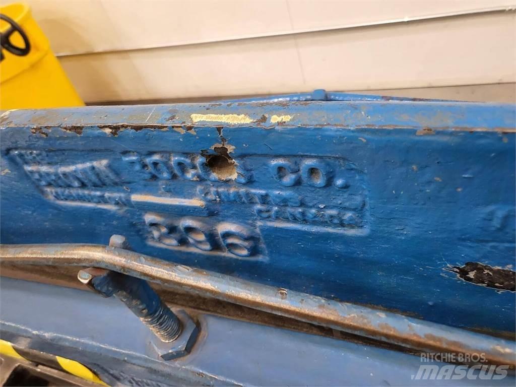 Brown BOGGS 396 Other